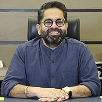 Dr. Amit Bhalla